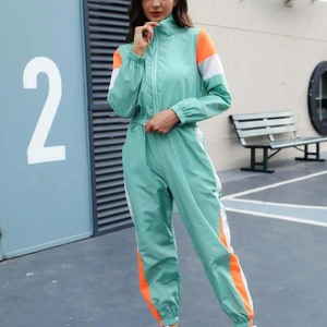 Vêtements de sport grande taille pour l'hiver pulls solides à séchage rapide pour femmes ensembles de deux pièces pour short coupe-vent de jogging de couleur personnalisée - Product Image 4