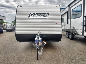 Livraison mondiale : caravane de voyage d'occasion KEYSTONES COLEMAN 17B 2024 - Camping-car de luxe - Product Image 2