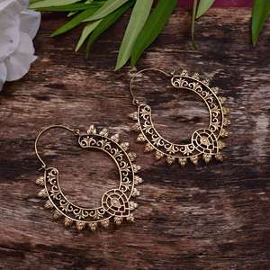 Boucles d'oreilles Mandala Tribal en laiton Vintage faites à la main personnalisable grande taille Boho ethnique cerceau Festival bijoux - Product Image 2