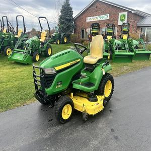 Tracteur d'occasion John Deere X590, 45 CV, 4x4, transmission par engrenages, en stock, livraison rapide, offres de gros - Product Image 5