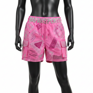 Shorts coupe-vent pour femmes en nylon premium rose, style cargo avec poches, logo personnalisé en strass thermocollés. - Product Image 5