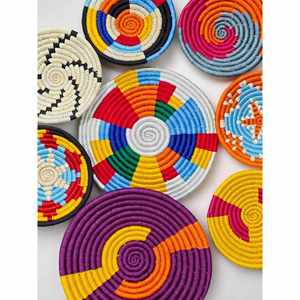 Juego de Cestas de Pared de Bambú Bohemio Multicolor Sabai, Decoración de Pared de Ratán Tejido a Mano, 7 Piezas - Product Image 2