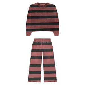 2025 nouveau gros vêtements d'entraînement vêtements femmes survêtement grande taille Jogging costume personnalisé décontracté sweats à capuche survêtement de haute qualité - Product Image 1