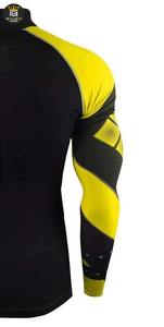 ชุดใส่ป้องกันผื่นคันของผู้ชายชุดใส่สบายพิมพ์ลายซับลิเมชันชุดยาวอัดระบายอากาศได้ดี UPF50สั้นกันยูวี - Product Image 5