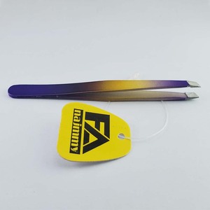 Pinzas de maquillaje de cejas personalizables Herramienta de cuidado de belleza de Punta inclinada - Product Image 4