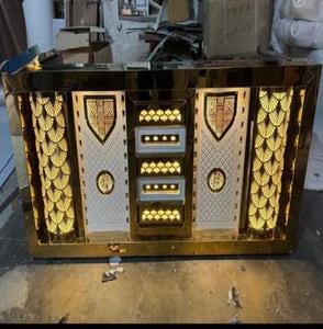 Mostrador de bodas en acabado dorado para catering y decoración - Product Image 6