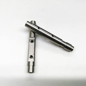 Pièces industrielles en acier inoxydable SUS303 usinées avec précision par CNC, de forme cylindrique, à passage unique, fournisseur OEM Vietnam - Product Image 1
