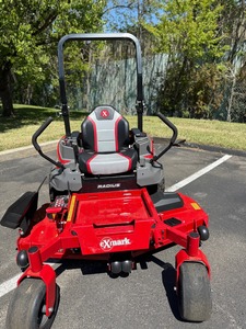 เครื่องตัดหญ้าแบบ Zero Turn รุ่น Exmark Radius E-Series ขนาด 60 นิ้ว |   เครื่องยนต์คาวาซากิ FX 23.5 แรงม้า - Product Image 3