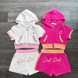 Survêtement femme broderie personnalisé surdimensionné femmes 2 pièces tenues plaine sweat short pantalon polaire court ensemble pour femme - Product Image 1