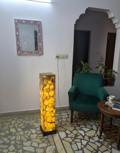 Handmade Resin Flower-Shaped LED Lamp Night Light Diving Statue Design Underwater <b>Theme</b> Home Decoration Mother's Day <b>Gift</b> - Product Image 1