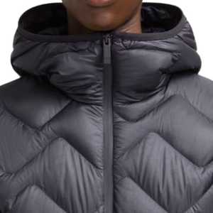 VESTE MATELASSÉE DE HAUTE QUALITÉ AVEC CAPUCHE - Product Image 4