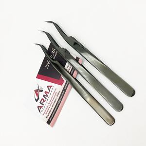 Pince à épiler d'extension de cils en acier inoxydable semi-incurvée noire Plasma - Product Image 3