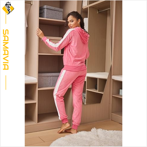 Survêtement actif grande taille pour femmes doux, extensible et parfait pour le sport et les loisirs - Product Image 6