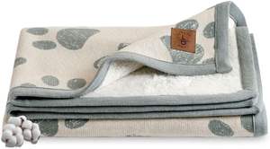 ผ้าห่มพี่เชอร์ปา-80x100ซม. (100% ผ้าฝ้ายอินทรีย์-450gr) สีเขียว/สีเบจ - Product Image 3