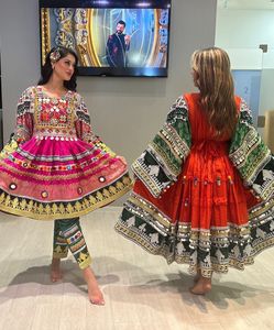 ชุดเดรสแบบดั้งเดิมของอัฟกานิสถานสำหรับผู้หญิงชุด610แบบดั้งเดิมทำจากผ้าไหมหรูหราเสื้อผ้าพื้นเมืองของเด็กผู้หญิงตามสั่ง - Product Image 2