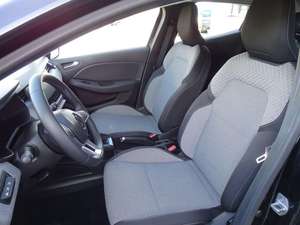 RENAULT CLIO 2024 USADO, 1.0L GASOLINA/1.3L GASOLINA, TRANSMISIÓN MANUAL EDC 67KW 91HP 1.0CCM EURO 3 EN VENTA - Product Image 2