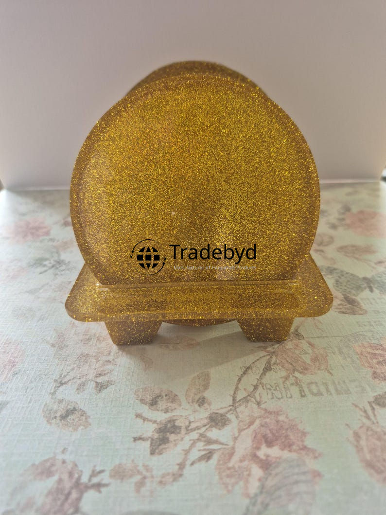 Available in different colors