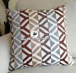 Funda de cojín cosida con cadena de lana bordada de Cachemira hecha a mano de lana de lujo para sofá, sala de estar, producto de Venta caliente de ITHL - Product Image 2