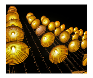 Sombrero cónico hecho de bambú y hojas de palma para decoración a 99GD - Product Image 2