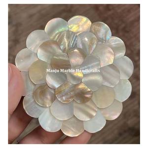 Fournisseur meilleur produit de marque Vadrouille en bois MDF incrusté d'os miroir rond amour écologique fait à la main décoration hôtel mariage - Product Image 2
