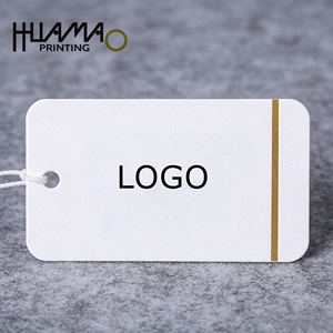 Etiquetas colgantes de papel reciclado ecológicas con estampado en lámina dorada, tarjeta de papel impresa personalizada para ropa, regalos y empaques de marca - Product Image 4