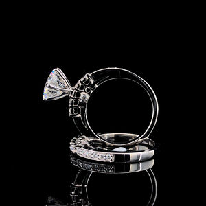 Elegante Anillo de Lujo para Mujer con Diamante Cultivado en Laboratorio Certificado por IGI de Corte Redondo de 2.50 ct, Color E, Oro Blanco de 18 Quilates, Joyería Fina - Product Image 3