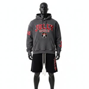 Conjunto de Sudadera con Capucha y Pantalones Cortos para Hombre, 320 GSM, Algodón y Poliéster, Felpa, Gris Carbón, Negro, Ropa Urbana, Logotipo Personalizado en Tela Tackle Twill - Product Image 3