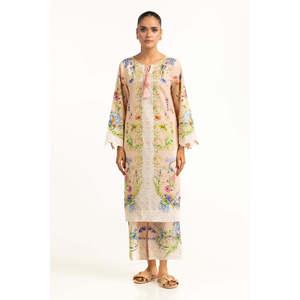 Ensemble coordonné bohème pour femmes en tissu cambric imprimé pêche, hauts à manches trois-quarts et shorts pour le bureau au printemps/été - Product Image 1