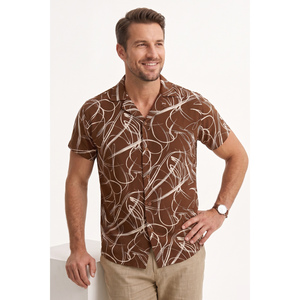 เสื้อฮาวายผู้ชาย ผ้าวิสโคสระบายอากาศ ลายกราฟิก แขนสั้น ใส่สบายสำหรับฤดูร้อน สีดำและสีขาว - Product Image 6