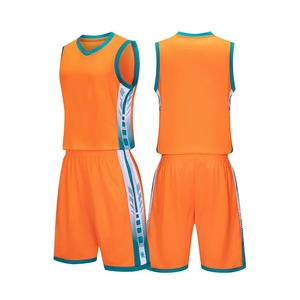 Tenue d'entraînement de basketball personnalisable à séchage rapide, respirante et légère – Maillots et ensembles de sport pour hommes et femmes - Product Image 3