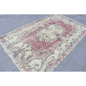 พรมตุรกีโบราณ ขนาด 5.3x8.4 ฟุต พรมลายดอกไม้สีแดงขนาดใหญ่ - Product Image 3