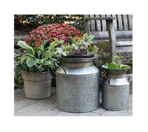 Maceta de Metal de hierro decorativa hecha a mano india, maceta para el hogar y el jardín, maceta de tamaño personalizado hecha a mano a granel - Product Image 4