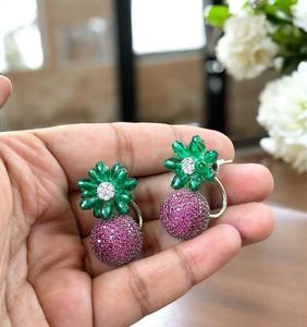 Boucles d'oreilles rubis élégantes de luxe boucles d'oreilles pour filles pour mariages fiançailles en laiton avec émeraude comme pierre principale - Product Image 5