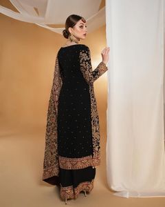 Conjunto de Kurti Sharara Gharara Bordado con Lentejuelas Indias Listo para Usar para Mujer, Kurtis de Algodón para Damas de Riddhi Fashion - Product Image 3