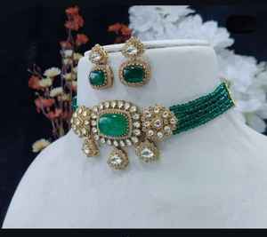 Juego de pendientes de Gargantilla Polki Kundan chapados en oro a la moda con estilo para celebraciones de aniversario de boda - Product Image 5