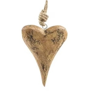 Ornements suspendus de conception élégante en forme de coeur en bois de haute qualité pour les décorations d'arbre de Noël de vacances - Product Image 1