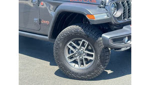 Jeep Gladiator Mojave 2024 Usado en Excelentes Condiciones - Product Image 4