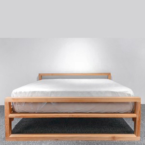 โครงเตียงไม้สักเนื้อแข็งพร้อมมุมโค้งมนและดีไซน์มินิมอล - Product Image 1