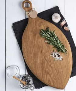 Tabla de cortar de madera elegante más vendida hecha a mano para chefs profesionales y cocineros caseros que valoran las herramientas de cocina de alta calidad - Product Image 1