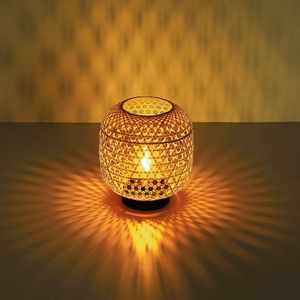 Lámpara de Mesa de Bambú Adecuada para la Decoración del Hogar que Ofrece un Aspecto de Material Natural e Iluminación Suave - Product Image 4