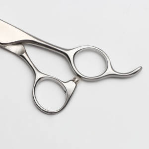Tijeras profesionales de acero inoxidable para el cuidado del perro - Product Image 5