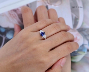 Anillo de racimo de zafiro cultivado en laboratorio de corte ovalado de 8*6mm, anillo de compromiso de solitario azul de forma ovalada de plata 925, anillo hecho a mano de La India - Product Image 6