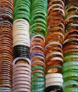 Brazaletes de Resina con Efecto Mármol de Alta Calidad para Uso en Boutiques y Minoristas, Disponibles con Calidad y Precio de Exportación - Product Image 2