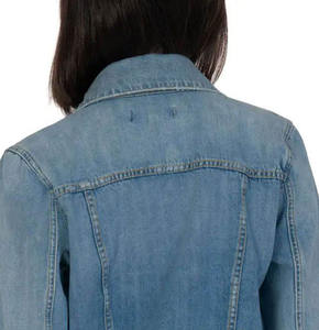 Chaqueta Vaquera de Mezclilla para Mujer de Alta Calidad, Corte Regular, con Detalles de Botones, Impermeable y Transpirable, Color Sólido, Ropa Urbana para Adultos - Product Image 4