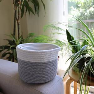 Ensemble de 3 paniers de rangement en macramé tissés à la main pour le rangement multiple, porte-pot de fleurs et cadeaux haut de gamme, fabriqués à la main en Inde - Product Image 3