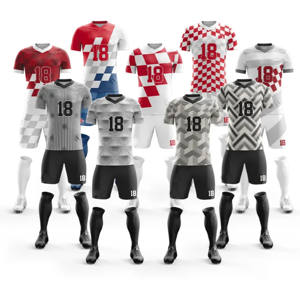 Venta al por mayor de ropa deportiva para hombres y mujeres de secado rápido tamaño y diseño personalizado de alta calidad uniforme de fútbol de entrenamiento Kits completos de fútbol - Product Image 3