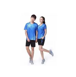 2023 nouveau T-Shirt de sport uni à manches courtes pour hommes personnalisé imprimé vierge tricoté vêtements en gros grande taille Football vêtements - Product Image 1