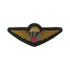 Fabriqué en insignes d'aile en matériau durable Insignes d'aile de produit de qualité pour les insignes d'aile de vêtements - Product Image 2