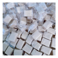 Bonbons à la noix de coco Sparkle: Bonbons à la noix de coco sucrés au Vietnam dans des saveurs de durian, de pandan, d'arachide, bonbons à la noix de coco populaires pour une collation facile