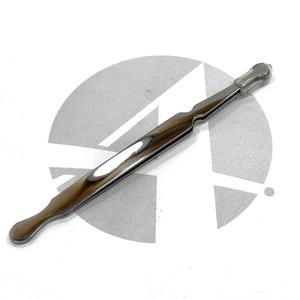 Pinzas de Acero Inoxidable para Labret de 4.5 Pulgadas, Herramienta Profesional para Colocación e Inserción de Piercings Corporales - Product Image 3